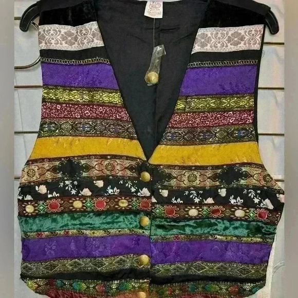 Embellished Vest - Picture 2 of 6
